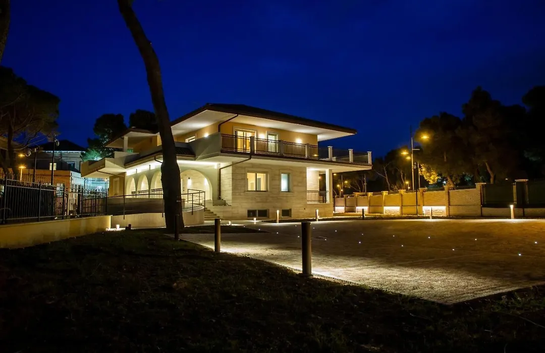 Aurum Suites-1